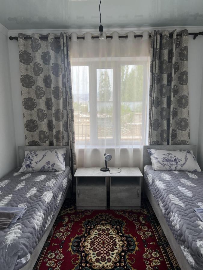 Guest House Baytur Kochkor ภายนอก รูปภาพ