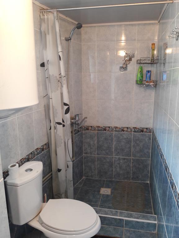 Guest House Baytur Kochkor ภายนอก รูปภาพ